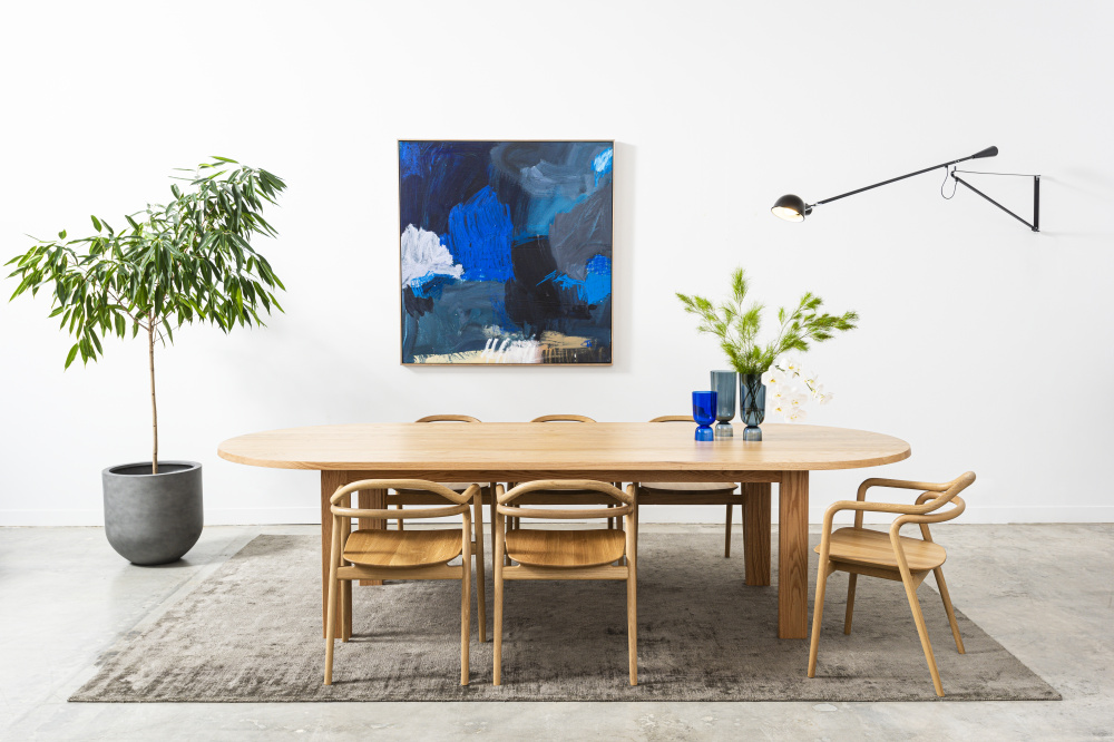 Luna Dining Table