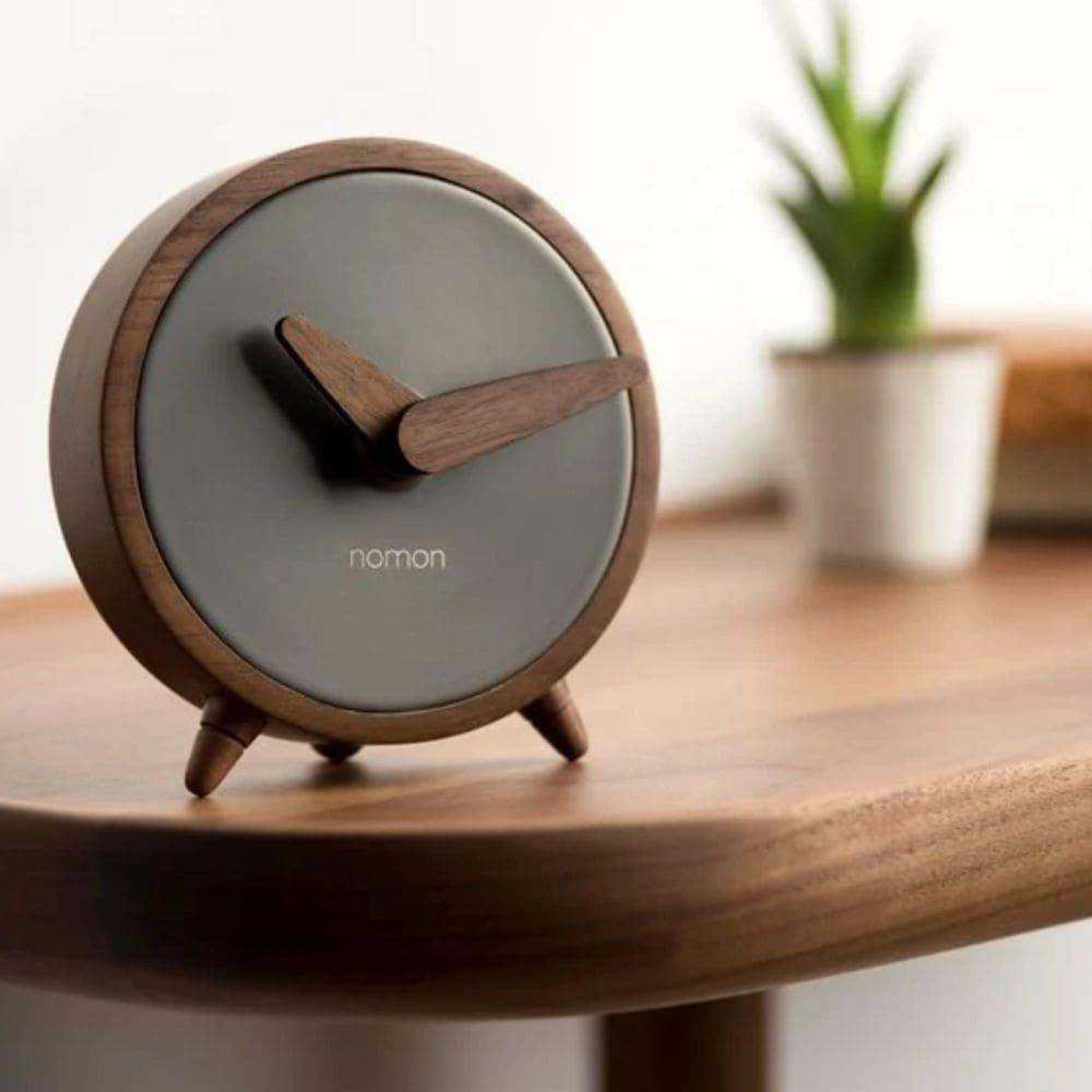 Nomon atomo t table clock g3 v1699194697