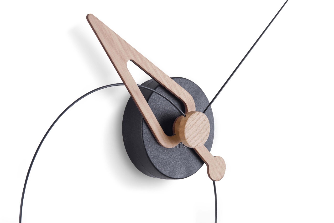 PICNR PICO OAK BLACK AMBIENTE 1