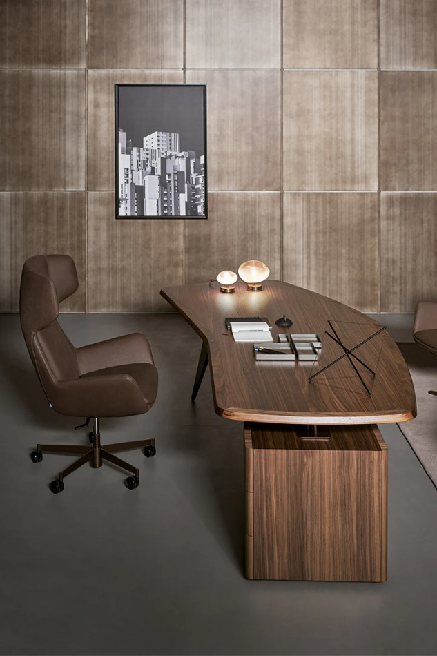 Bonaldo executive diver main slider 04