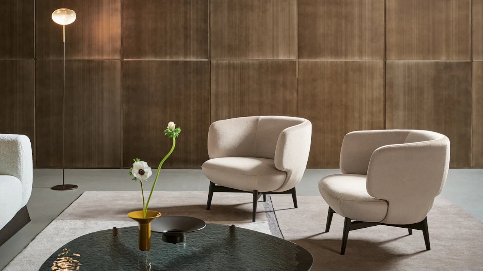 Bonaldo poltrone doge armchair main slider 01