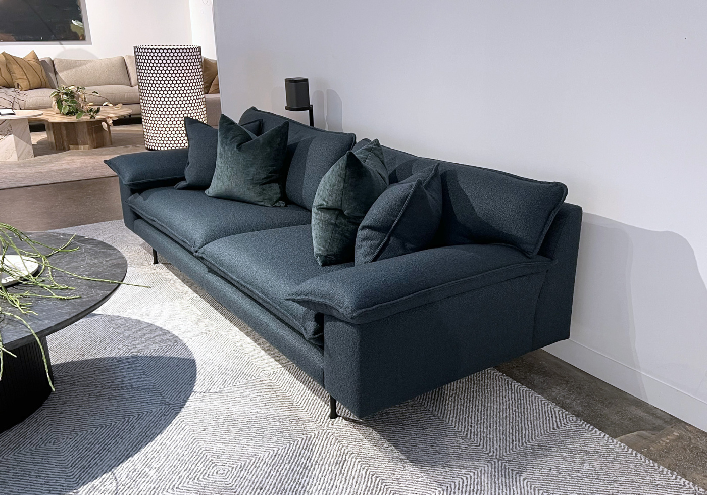 1 capri sofa arthurg