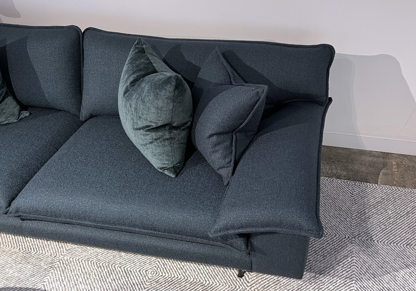 1 capri sofa arthurg