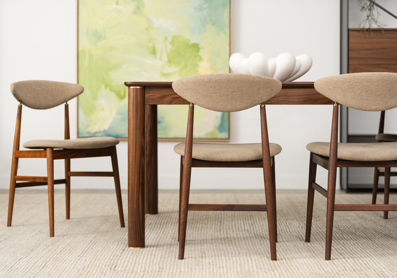 Delta Dining Table Transforma
