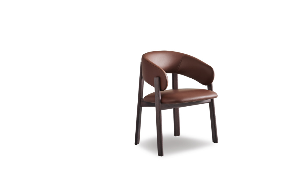 Alpha Chair