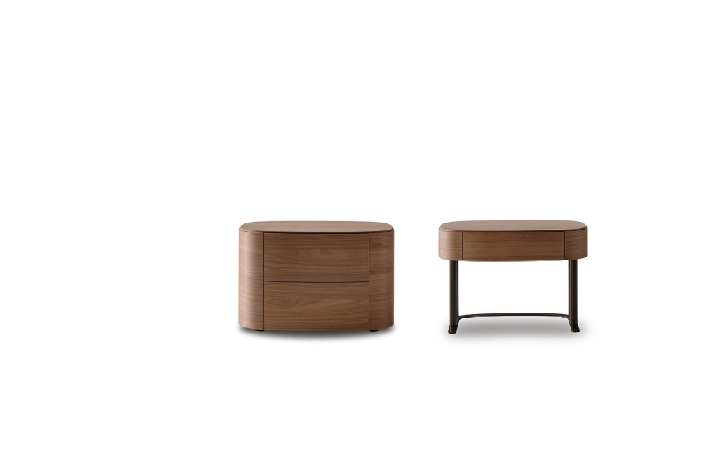 Isabey bedside table