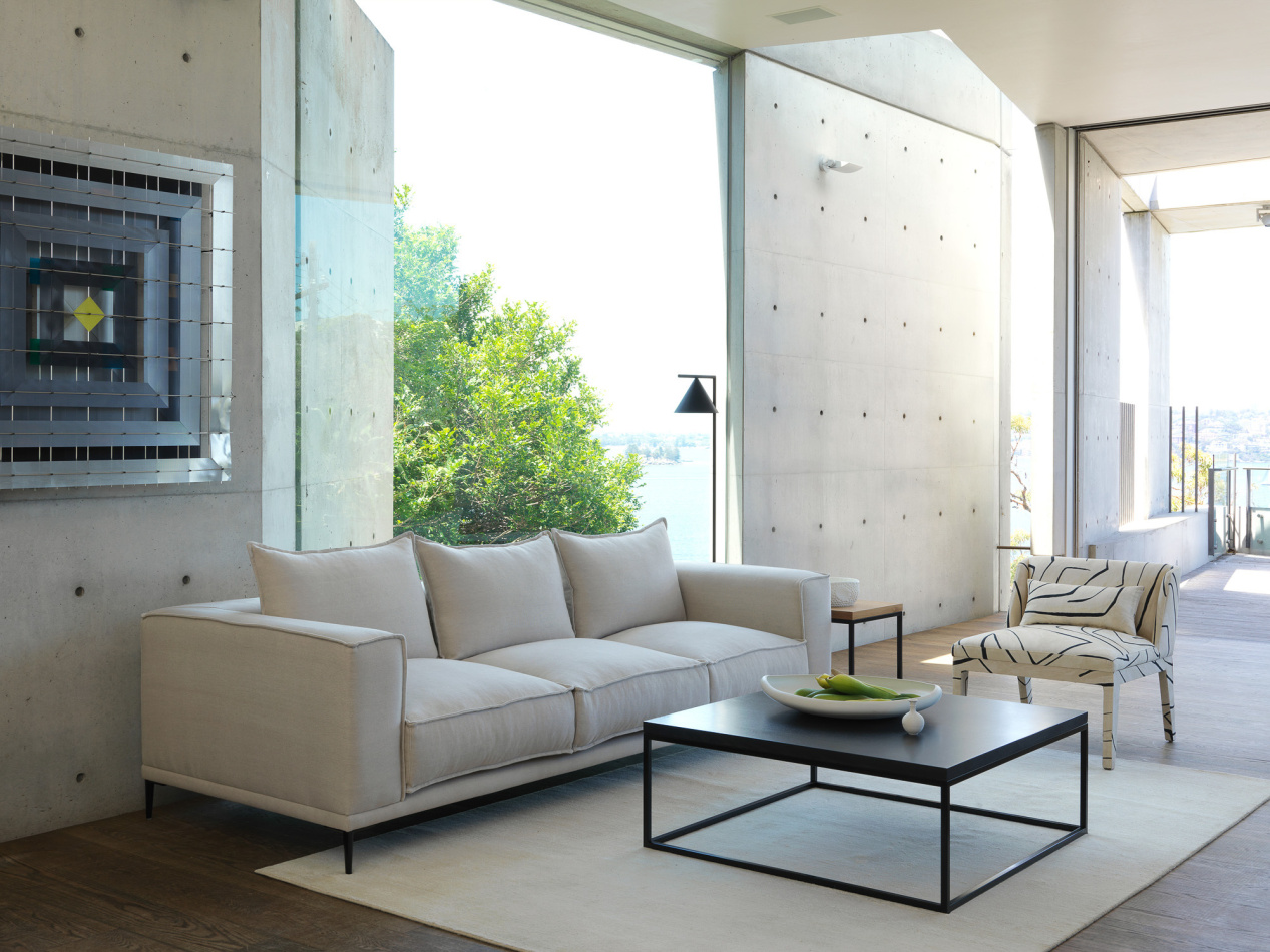 Arthur G Phoenix4 S Warwick Plush Highres