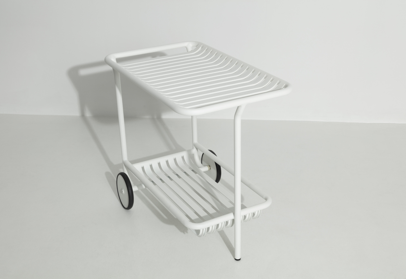 M0742315 week end stool jade green PF lifestyle HD