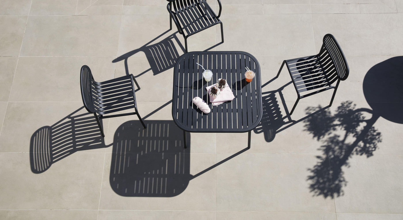 M0740301 weekend bridge black Ola Rindal lifestyle HD1