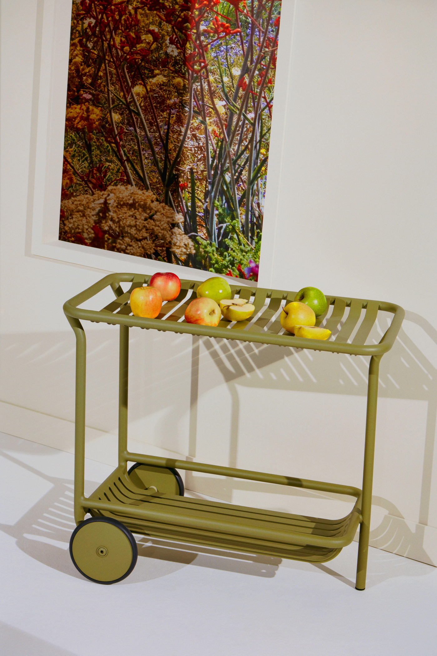 M0742315 week end stool jade green PF lifestyle HD