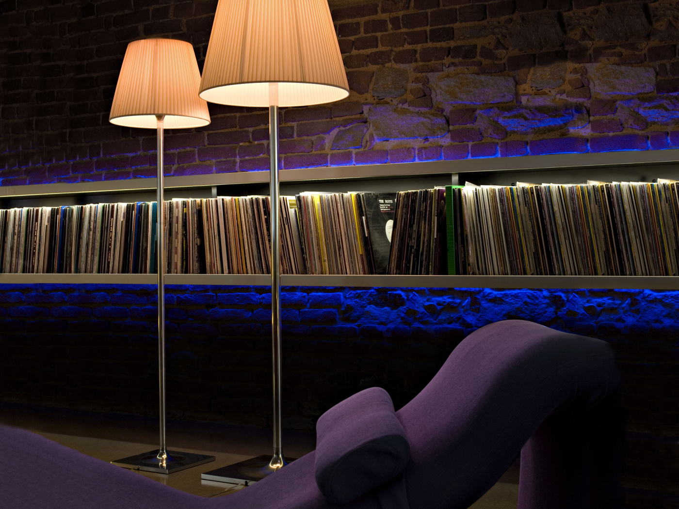 Ktribe f2 fabric floor starck flos 01