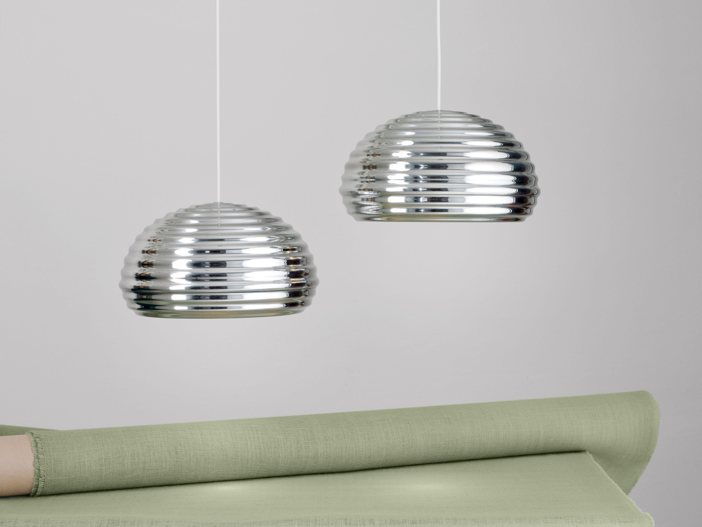 Splugen brau aluminum suspension castiglioni flos 01
