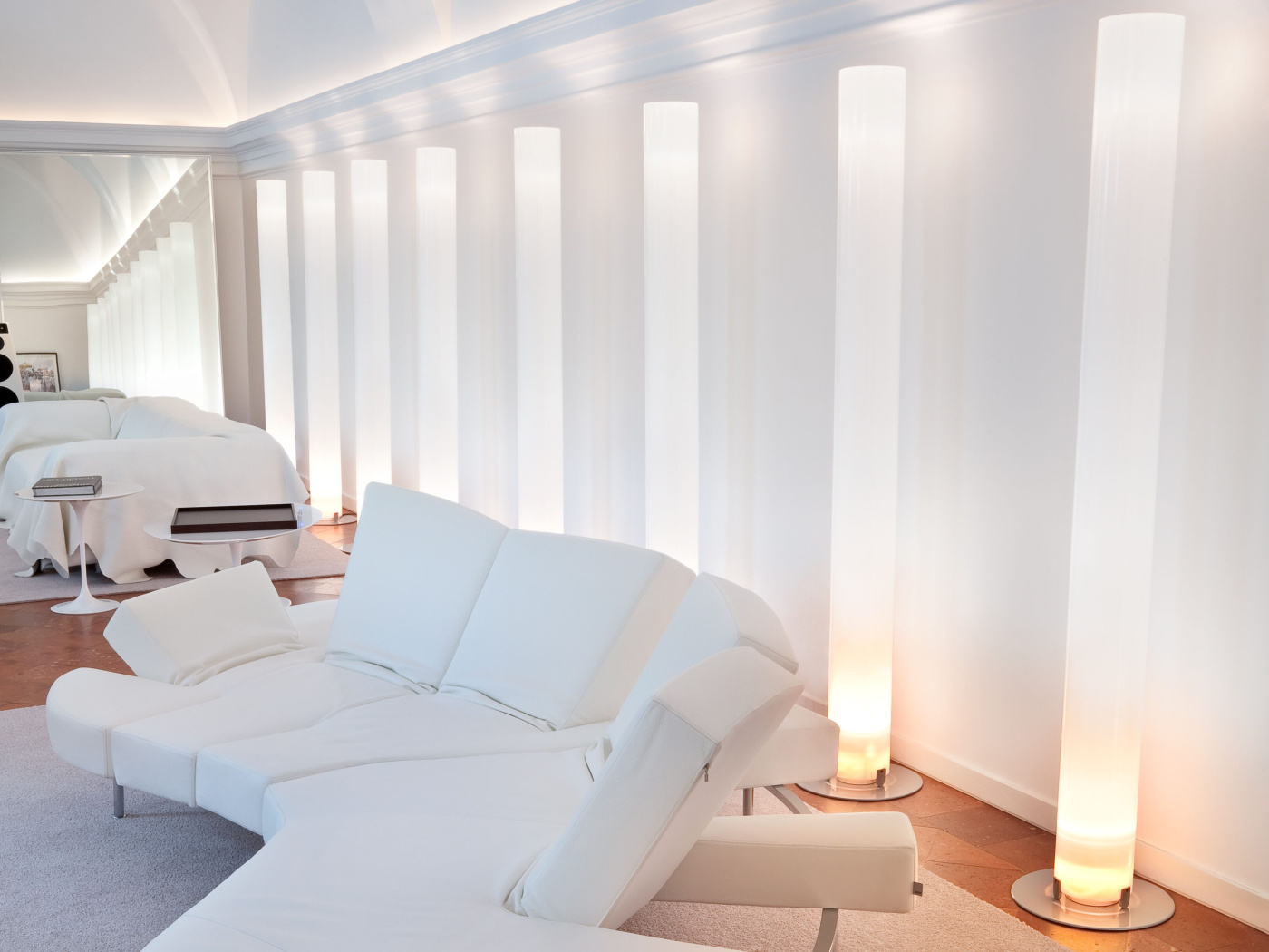 Stylos silver floor castiglioni flos 01