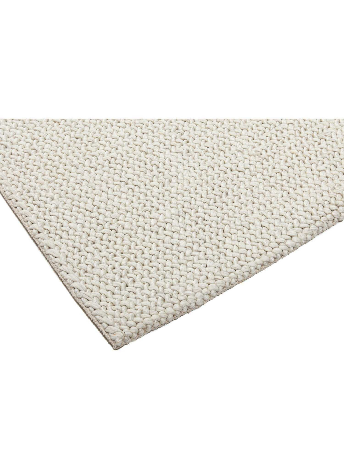 R roman ivory 038c4348 a5e0 42ca 8ad0 b69dad3e10a1 v1583471299