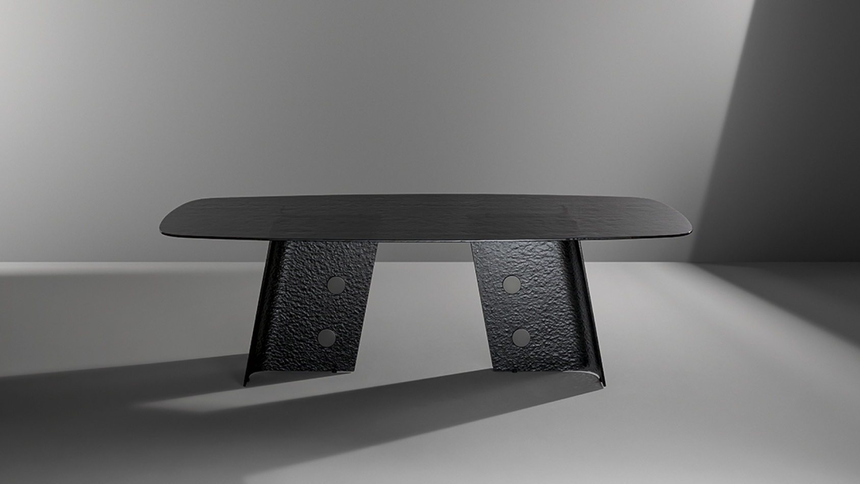 Bonaldo tavolo Boton main slider 01 1920x1080