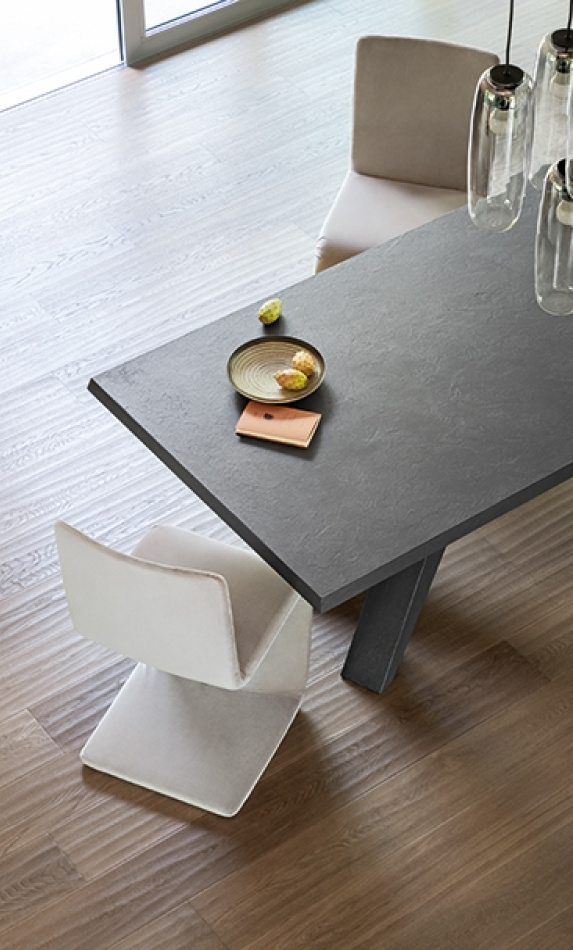 Bonaldo sedie imbottite venere main slider 04 1 1920x1080