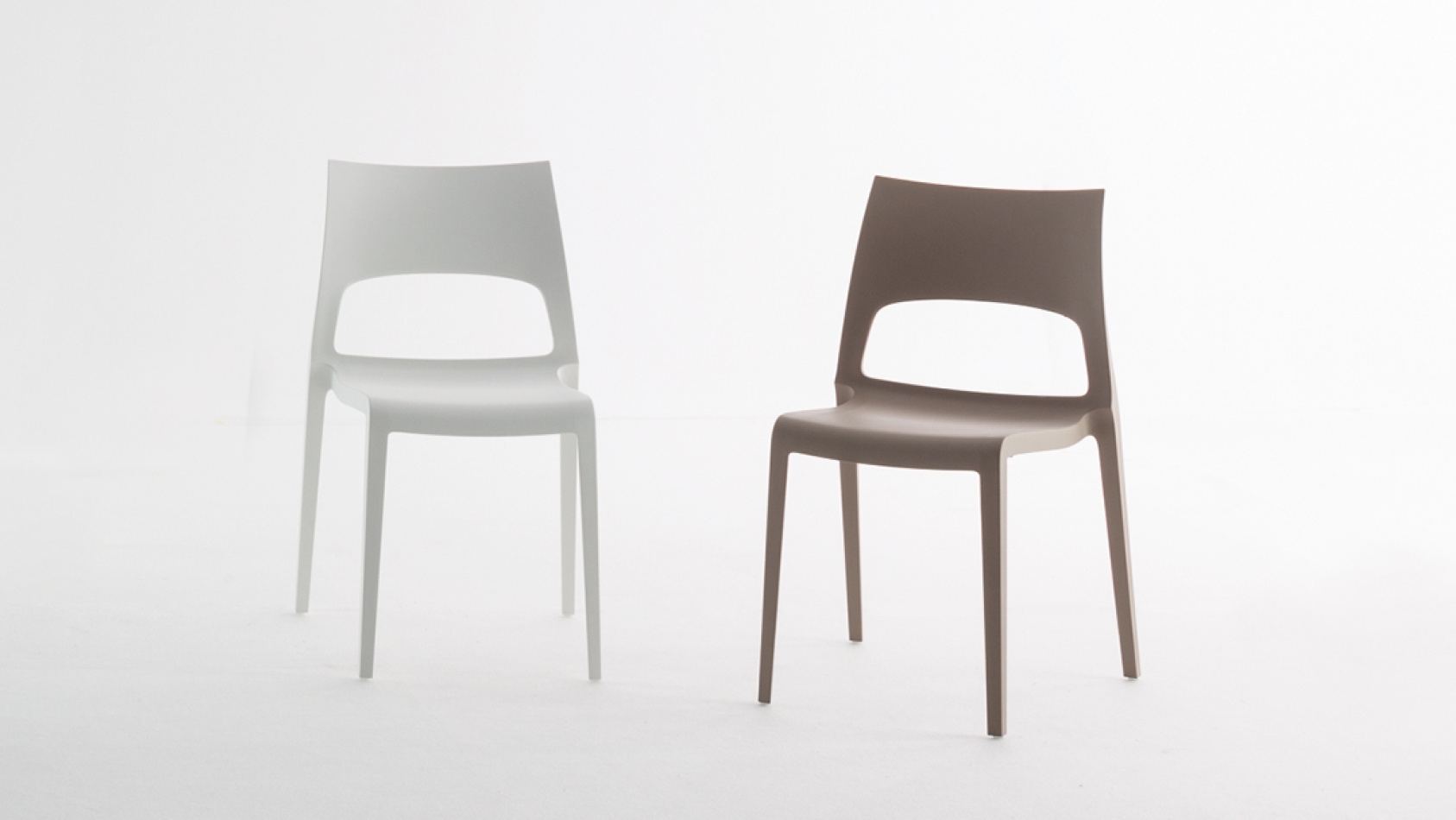 Bonaldo sedie in plastica idole gallery 03 1