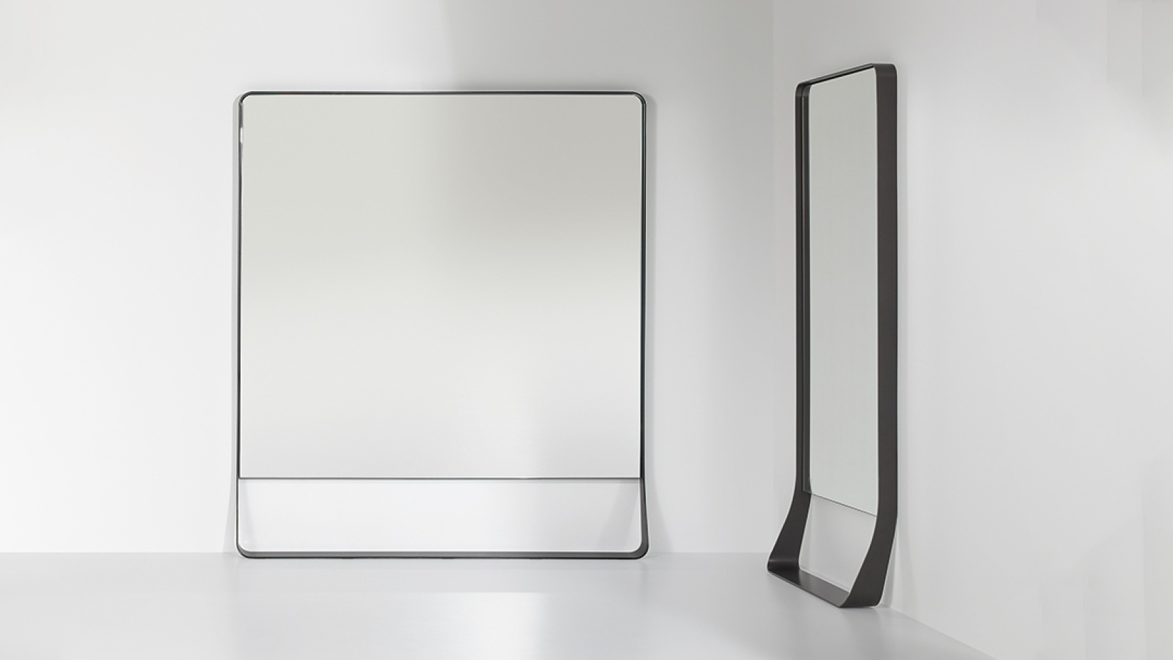 Bonaldo specchi narciso main slider 1920x1080