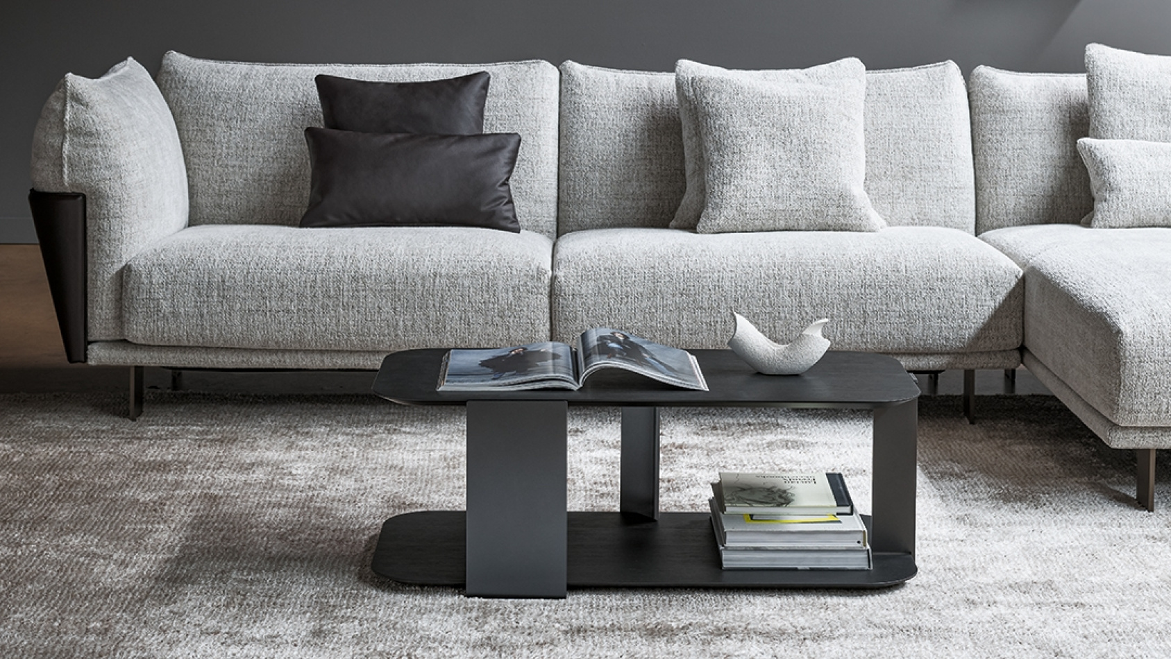 Bonaldo tavolini paddle main slider 01 1920x1080