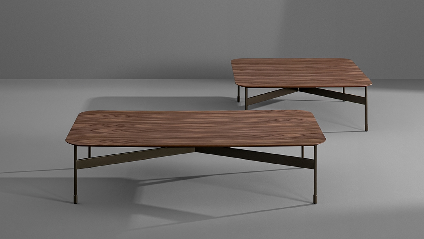 Bonaldo tavolini peak main slider 1920x1080