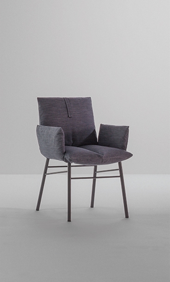 Bonaldo sedie pil main slider 01 1920x1080