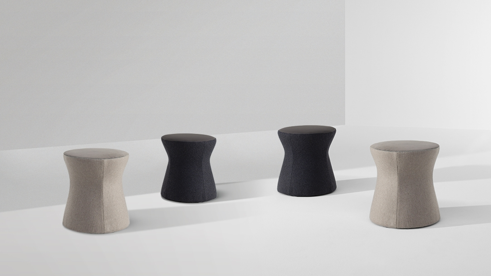 Bonaldo tavolini clessidra main slider 01 1920x1080