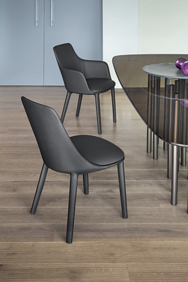 Bonaldo sedie imbottite itala main slider 03 1920x1080