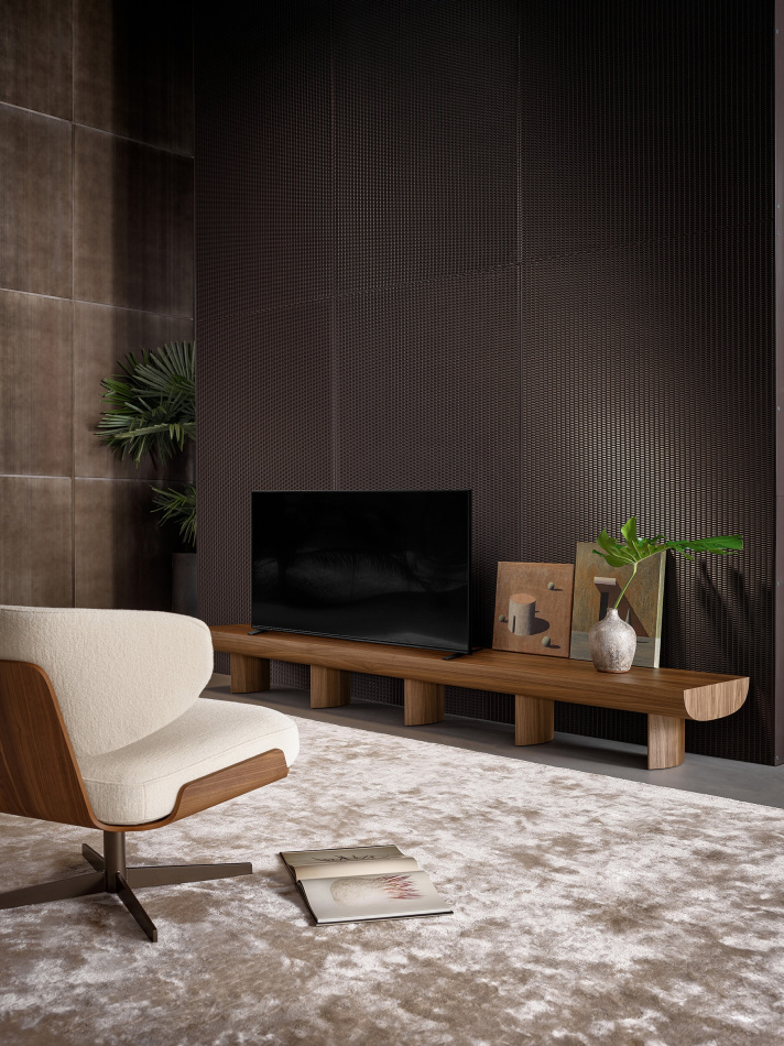 Bonaldo portatv sculptural main slider 1920x1080