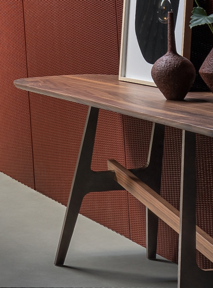 Bonaldo console slot console main slider 01 1920x1080