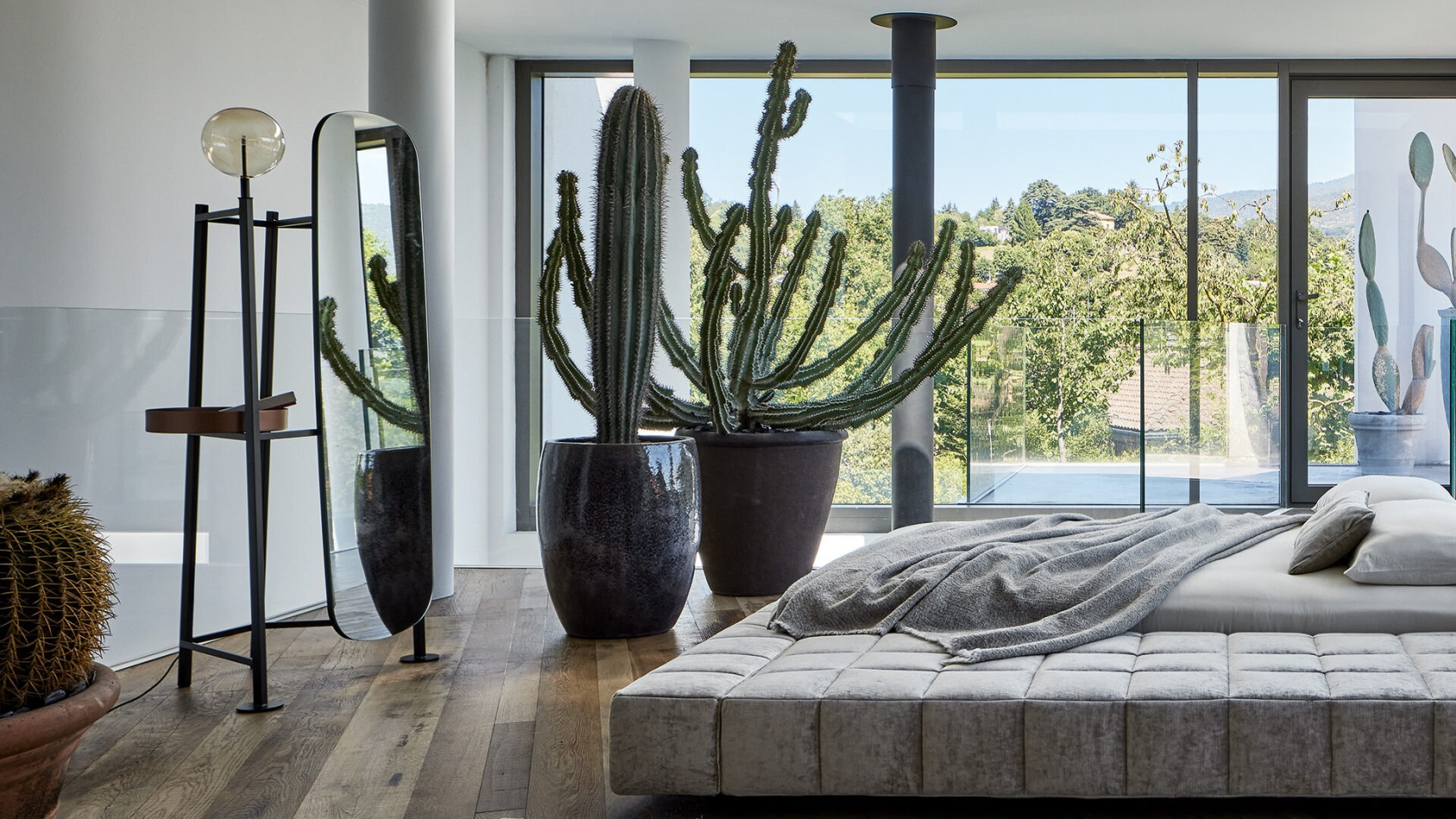 Bonaldo appendiabito salome stilllife 1920x1080