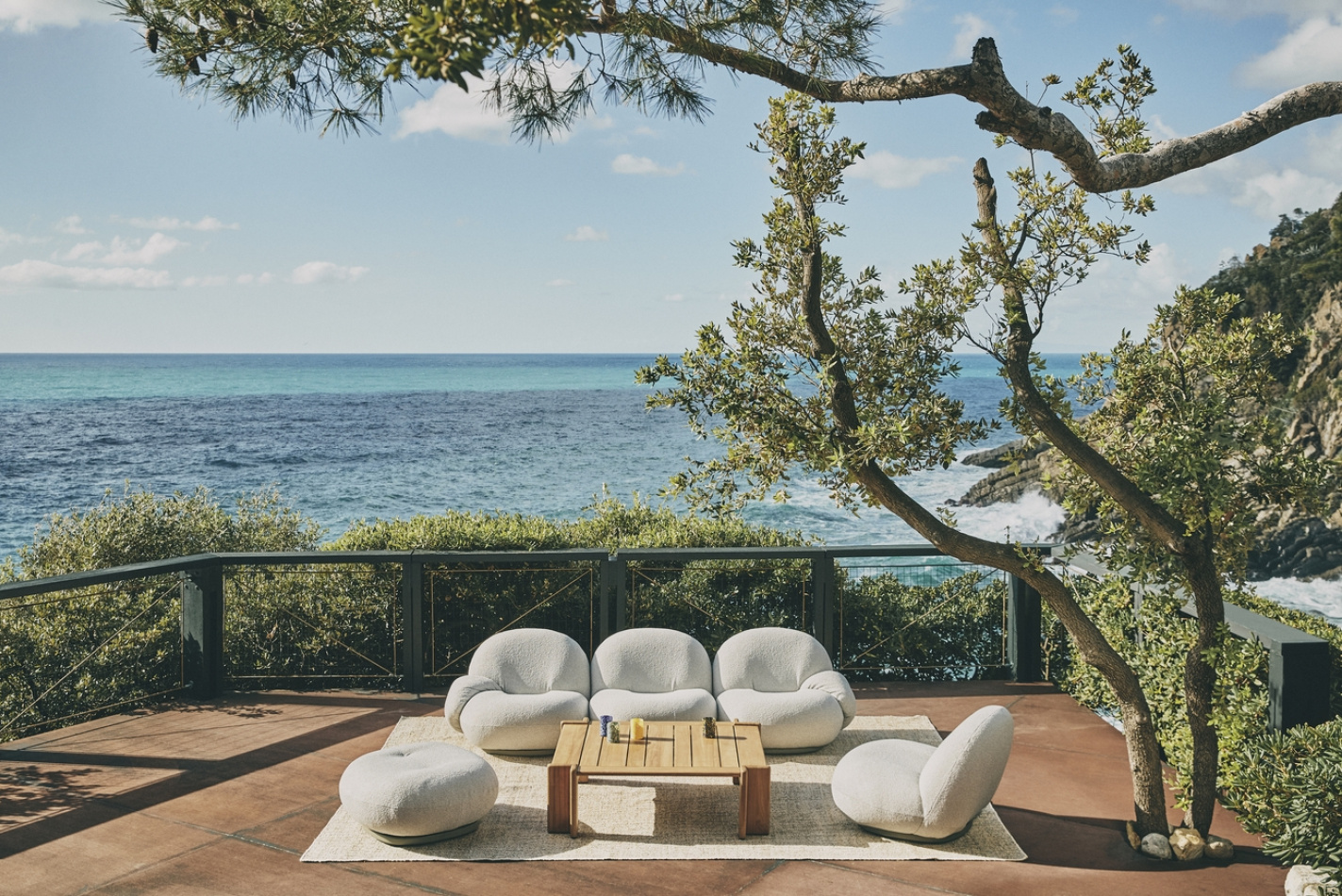 Gubi Gubi Goes Al Fresco Pacha Obello Ts Atmosfera