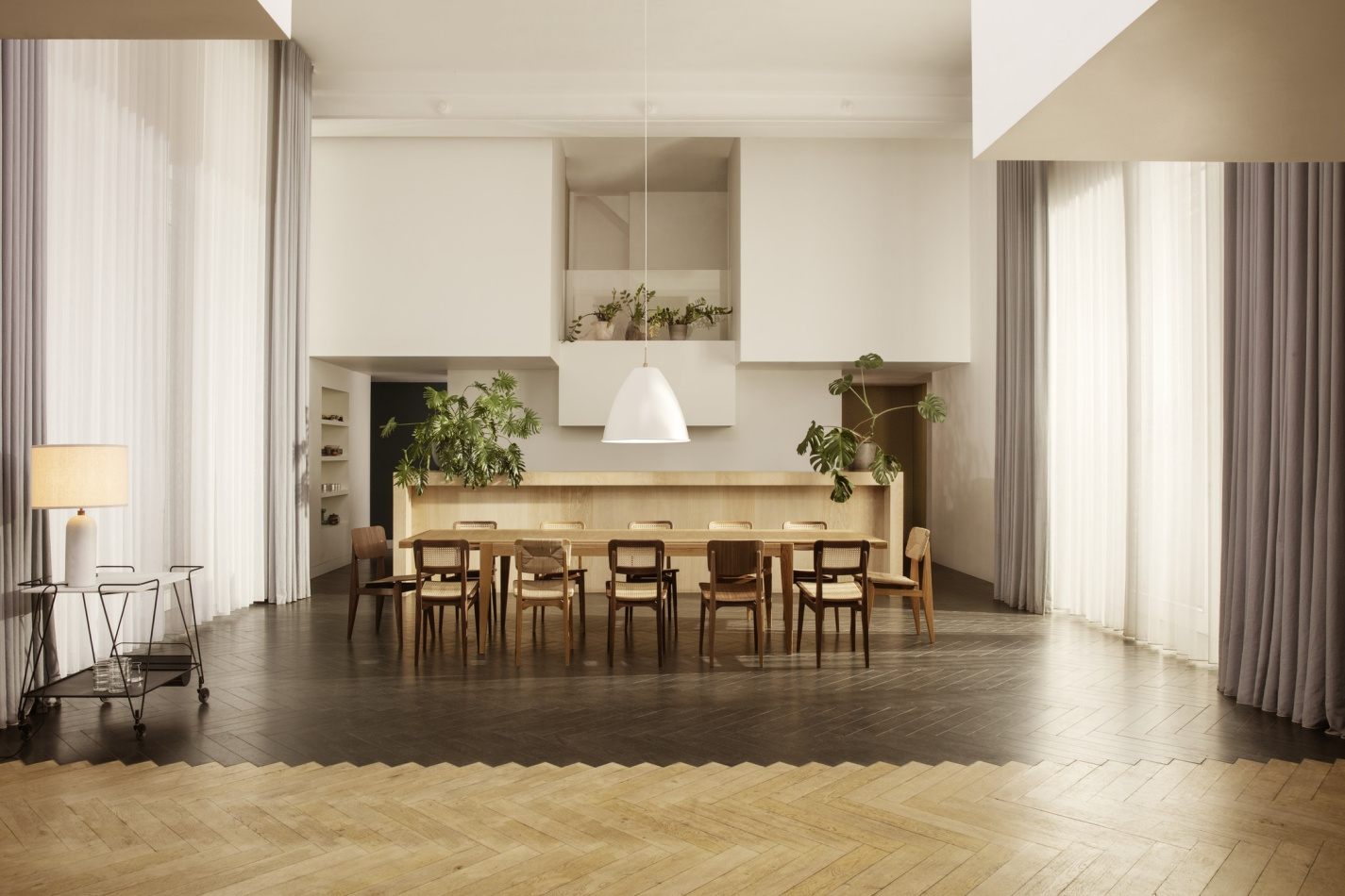 Gravity Table Lamp Mategot Trolley C Chair Dining Chair S Table extendable BL9 Pendant On 02