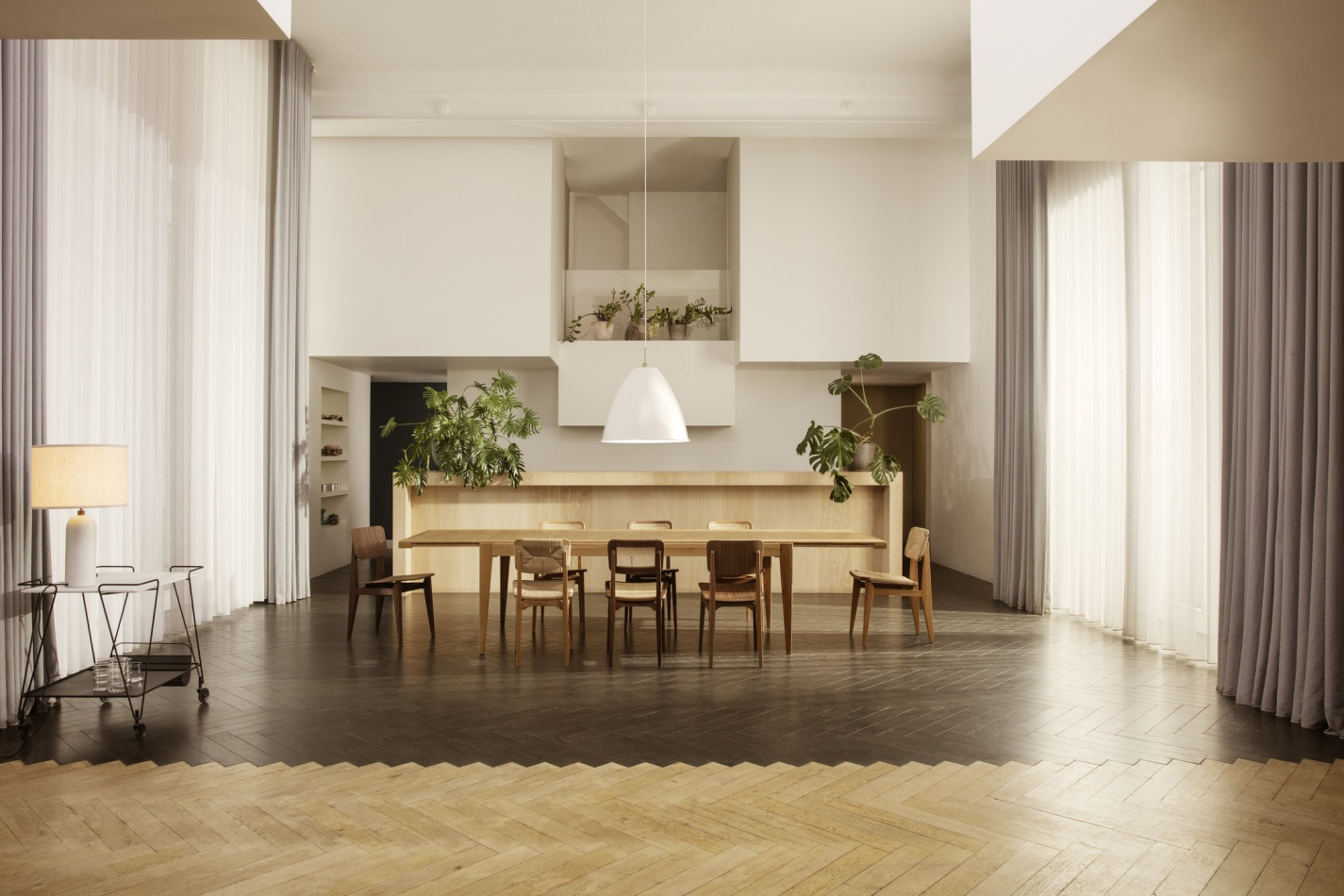 Gravity Table Lamp Mategot Trolley C Chair Dining Chair S Table extendable BL9 Pendant On 02