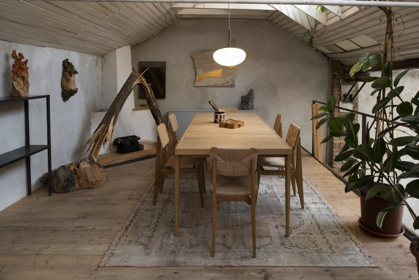 Gravity Table Lamp Mategot Trolley C Chair Dining Chair S Table extendable BL9 Pendant On 02