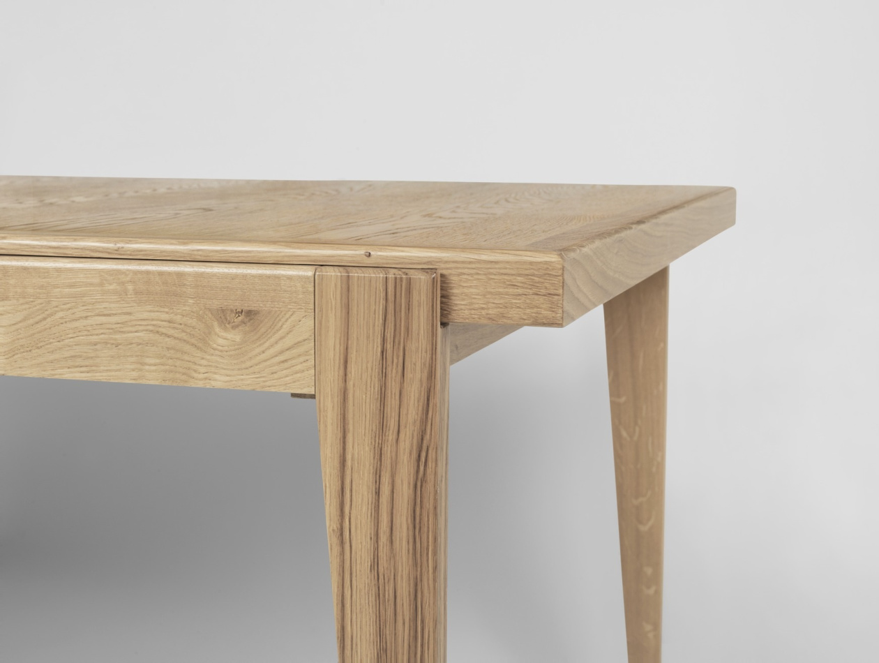 Gravity Table Lamp Mategot Trolley C Chair Dining Chair S Table extendable BL9 Pendant On 02