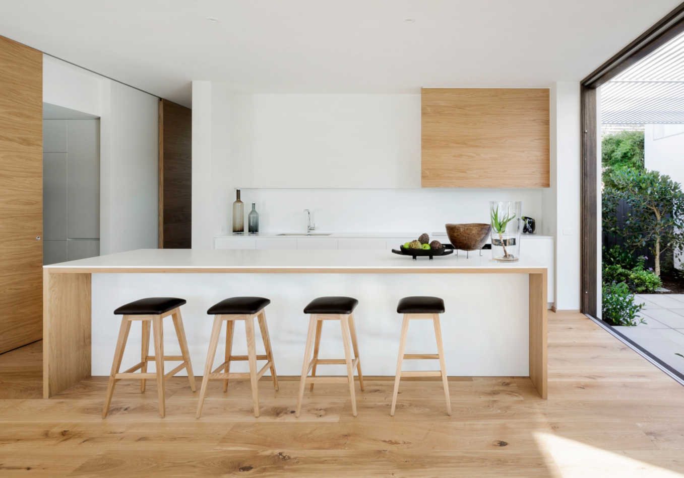 Jeremy Stool No Back Hero 1