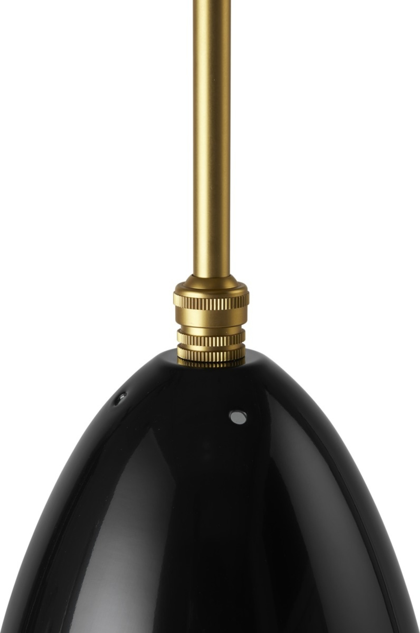 IOI Coffee Table Grashoppa Pendant On horizontal