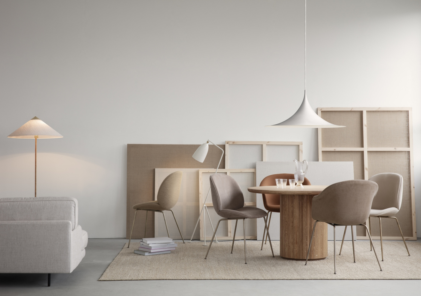 TS Console BL1 Table Lamp Modern Line Sofa Moon Lounge Table Masculo Lounge Chair Swivel Base Grashoppa Floor Lamp