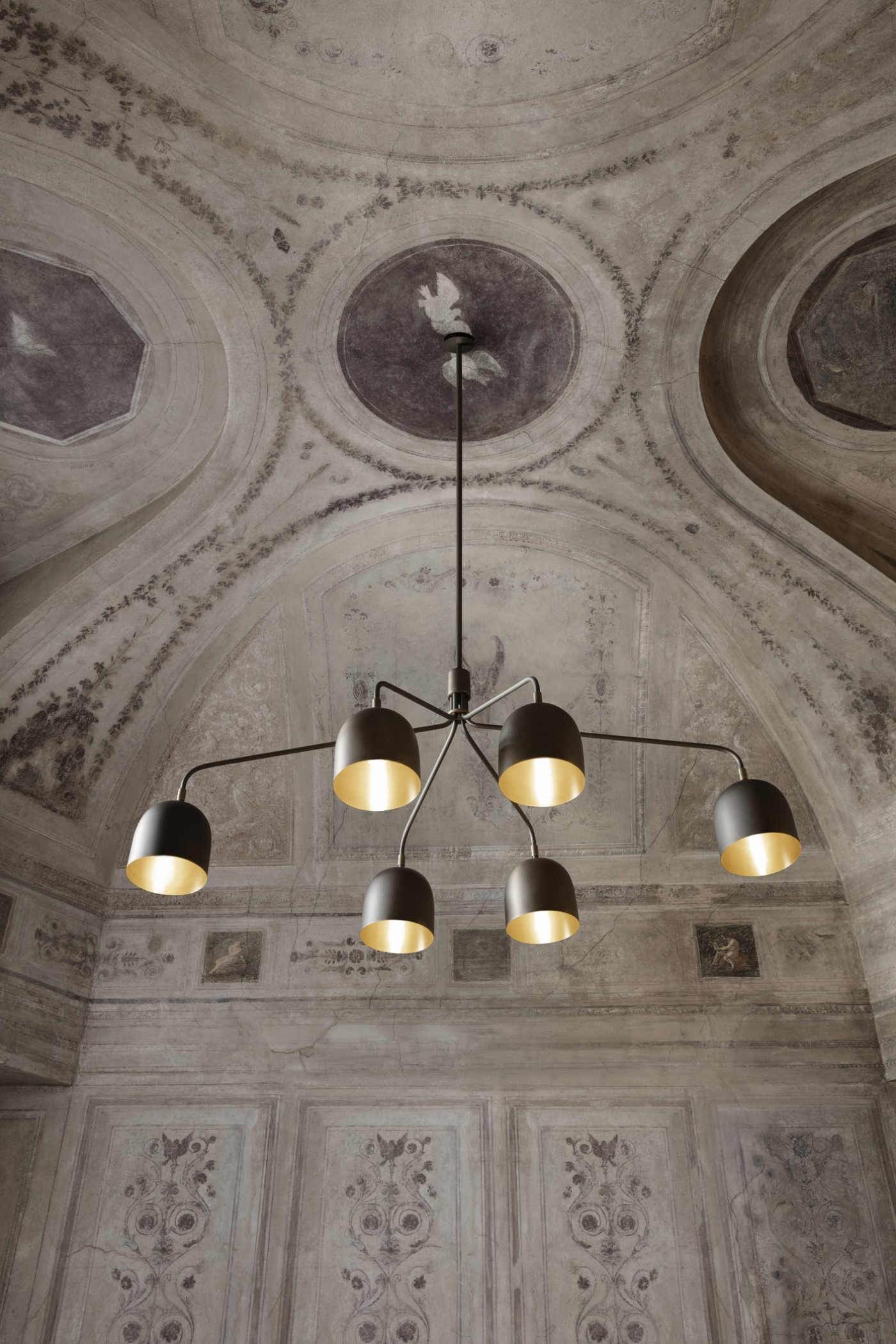 Gubi Fall2021 42 2023 06 29 001422 ayxu dede852099b8557e6eb73825b33ed1f3