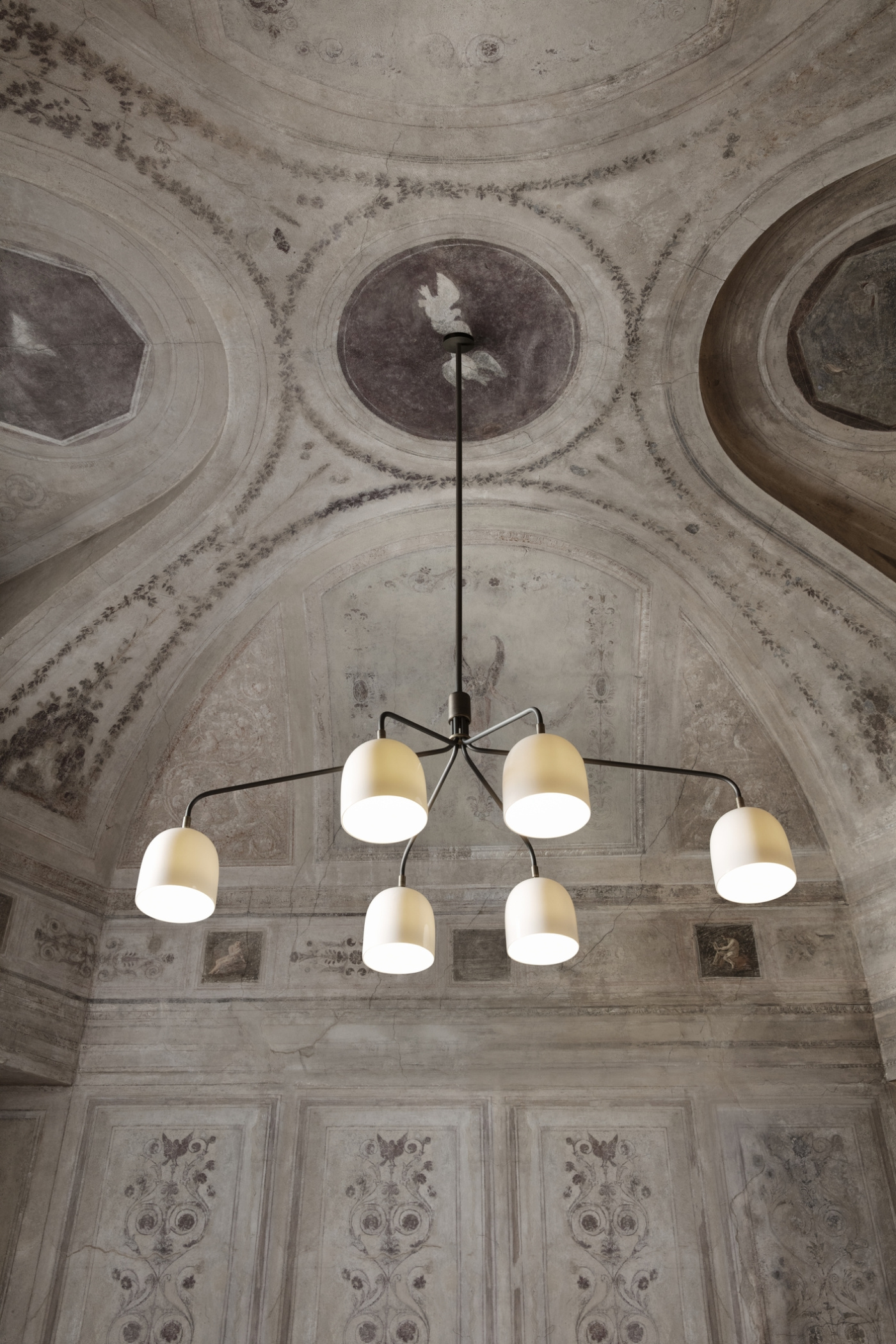 Gubi Fall2021 42 2023 06 29 001422 ayxu dede852099b8557e6eb73825b33ed1f3