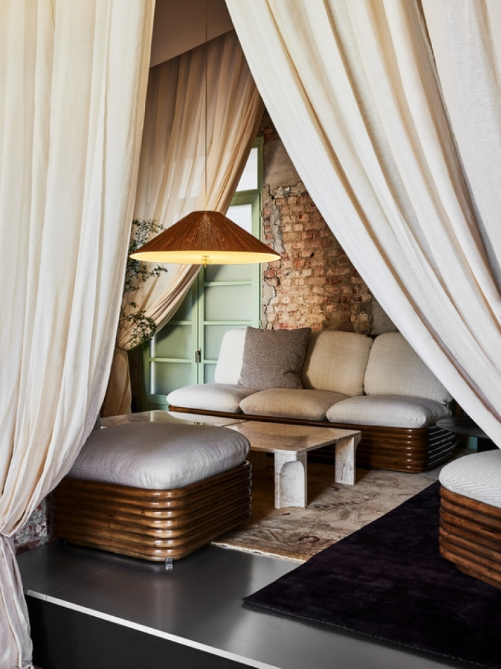 GUBI MILAN 23 0064 TENTS AND TERRACE