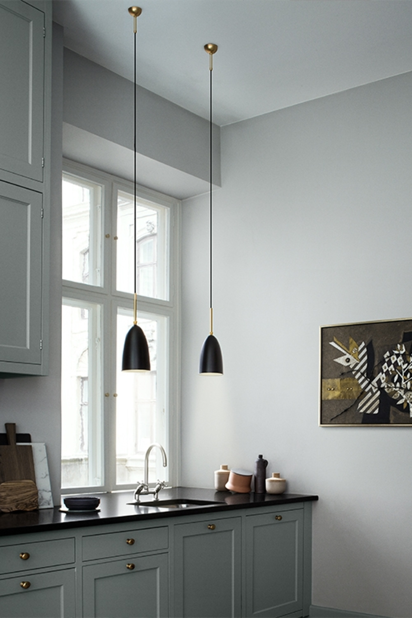 IOI Coffee Table Grashoppa Pendant On horizontal