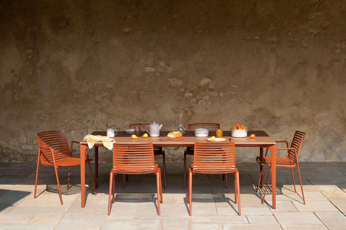 Fast Allsize table with iroko