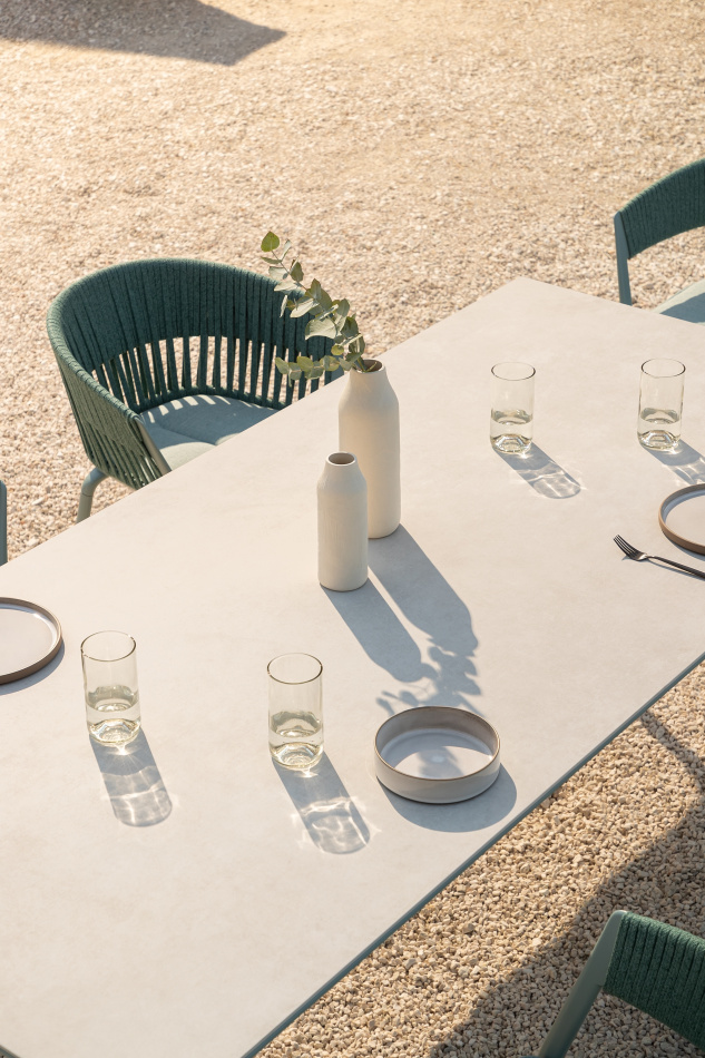 Fast Allsize table with iroko